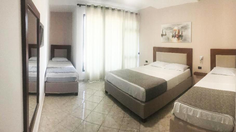 Hotel Antag Shëngjin Exteriér fotografie